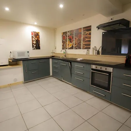 Aparthotel Pasteur 4*