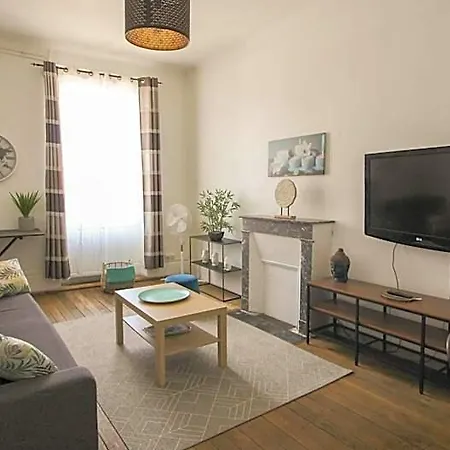 Pasteur Aparthotel