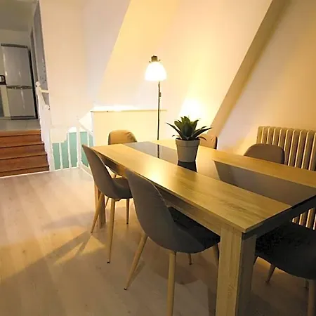 Aparthotel Pasteur 4*