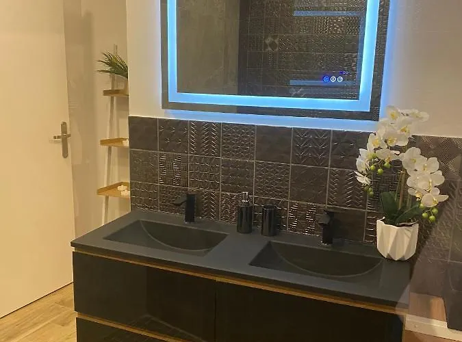 Pasteur Apartahotel Angulema